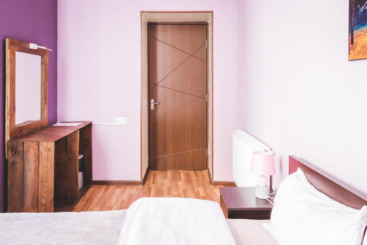 Guest House Big Family Tbilisi Exterior foto